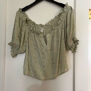 Billabong green top tie closure